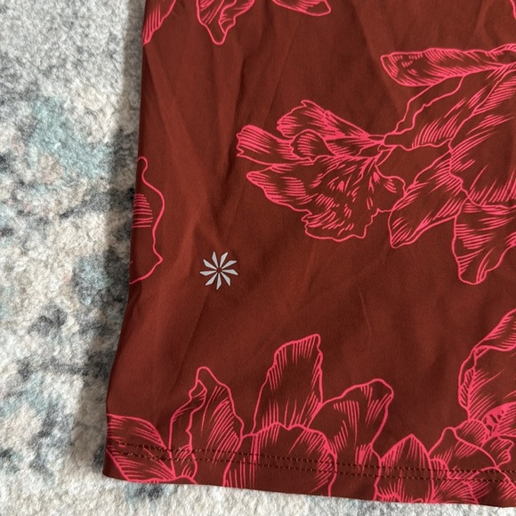 Athleta Ultimate Scoop Tank - Picture 7 of 7